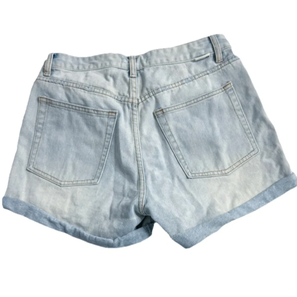 Billabong Women’s High Tide Boyfriend Denim Shorts Size 30 Light Wash Button Fly - Picture 5 of 9